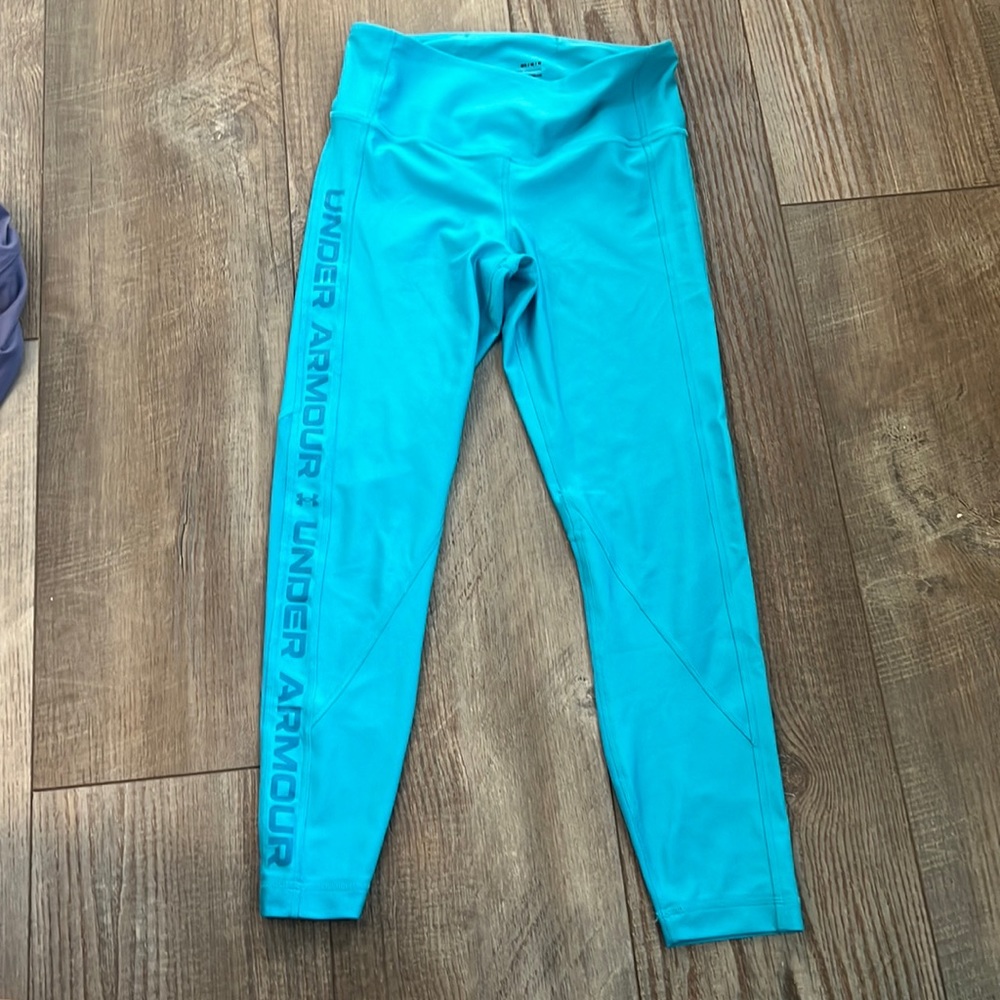 Under Armour Heat Gear leggings. Worn once!